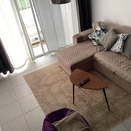 Chaparral Apartmán *